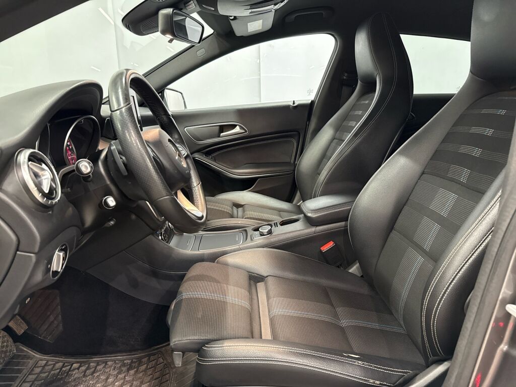 Mercedes-Benz CLA 2017 Harmaa