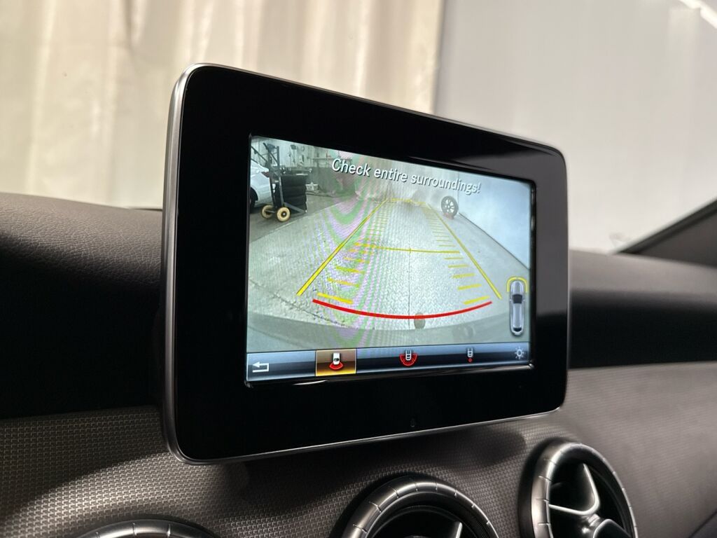 Mercedes-Benz CLA 2017 Harmaa