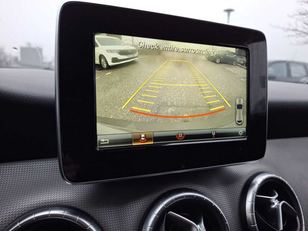 Mercedes-Benz CLA 2017 Harmaa