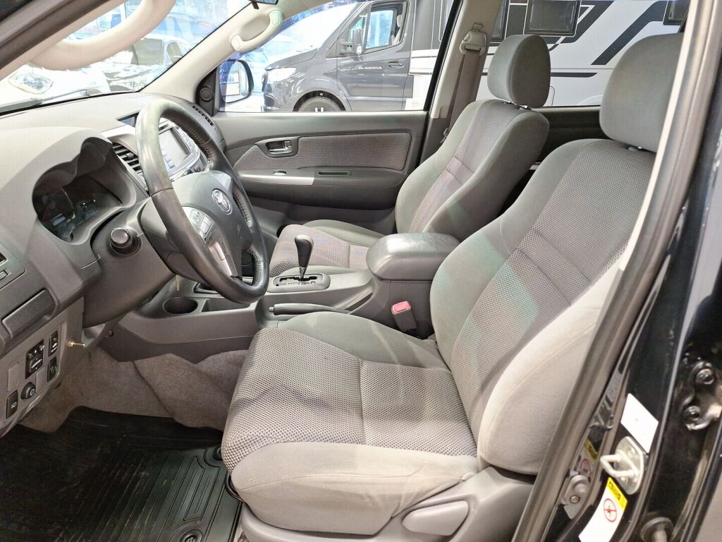 Toyota Hilux 2012 Sininen