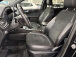 Ford Kuga 2021 Musta