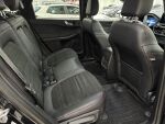 Ford Kuga 2021 Musta