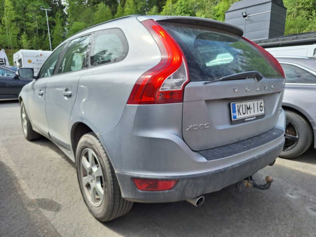 Volvo XC60 2010 Harmaa