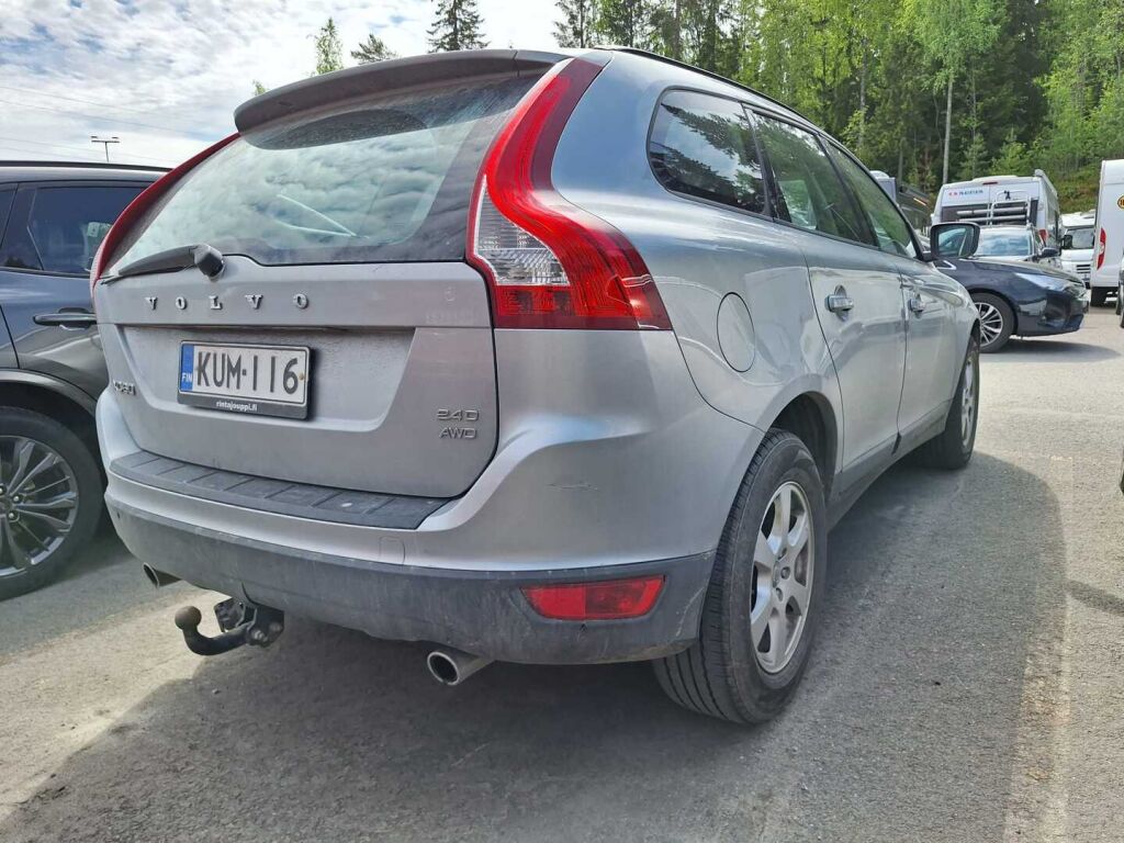 Volvo XC60 2010 Harmaa