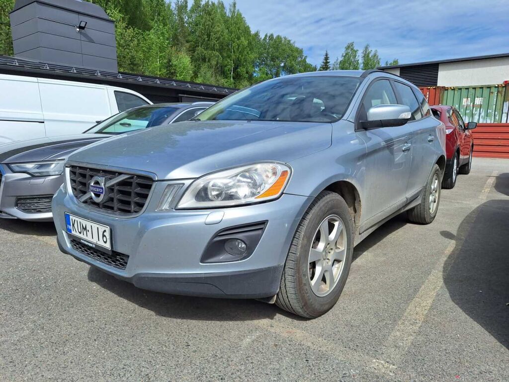 Volvo XC60 2010 Harmaa