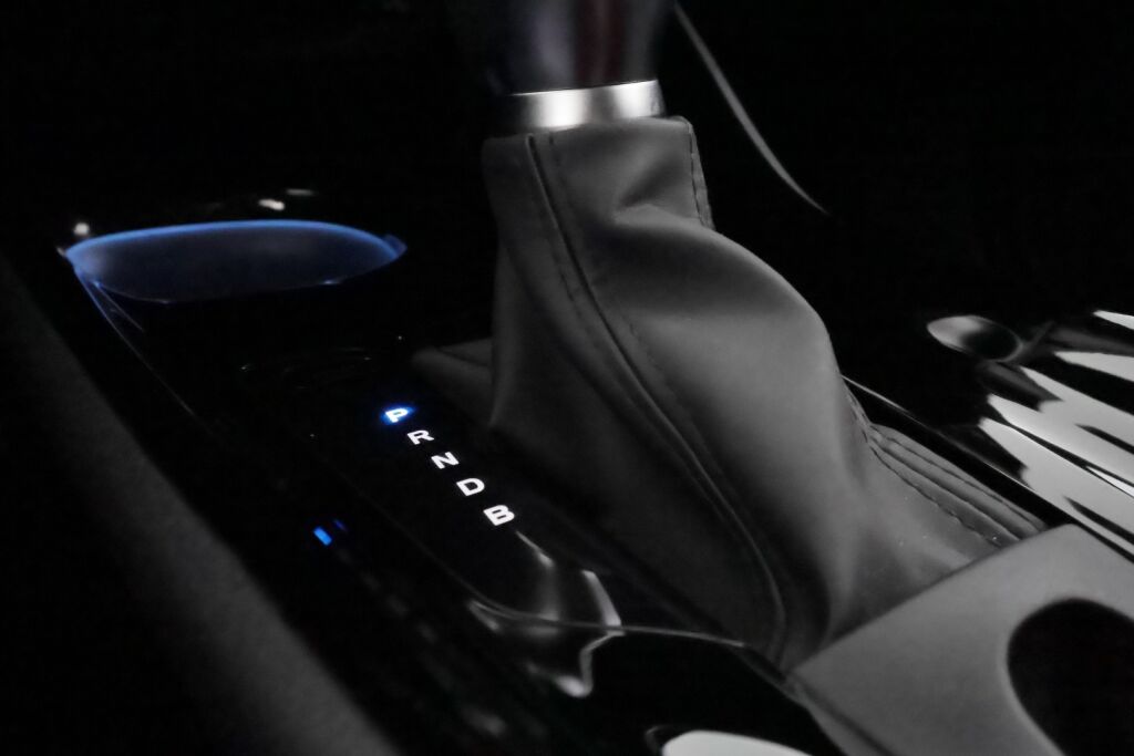 Toyota C-HR 2021 Sininen