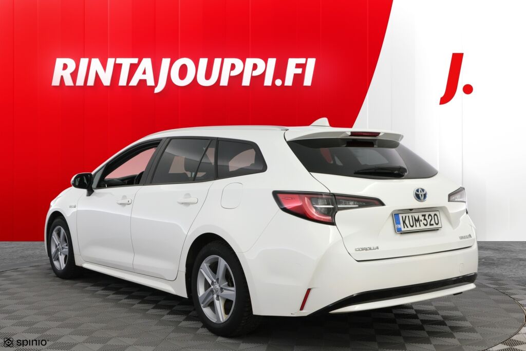 Toyota Corolla 2021 Valkoinen