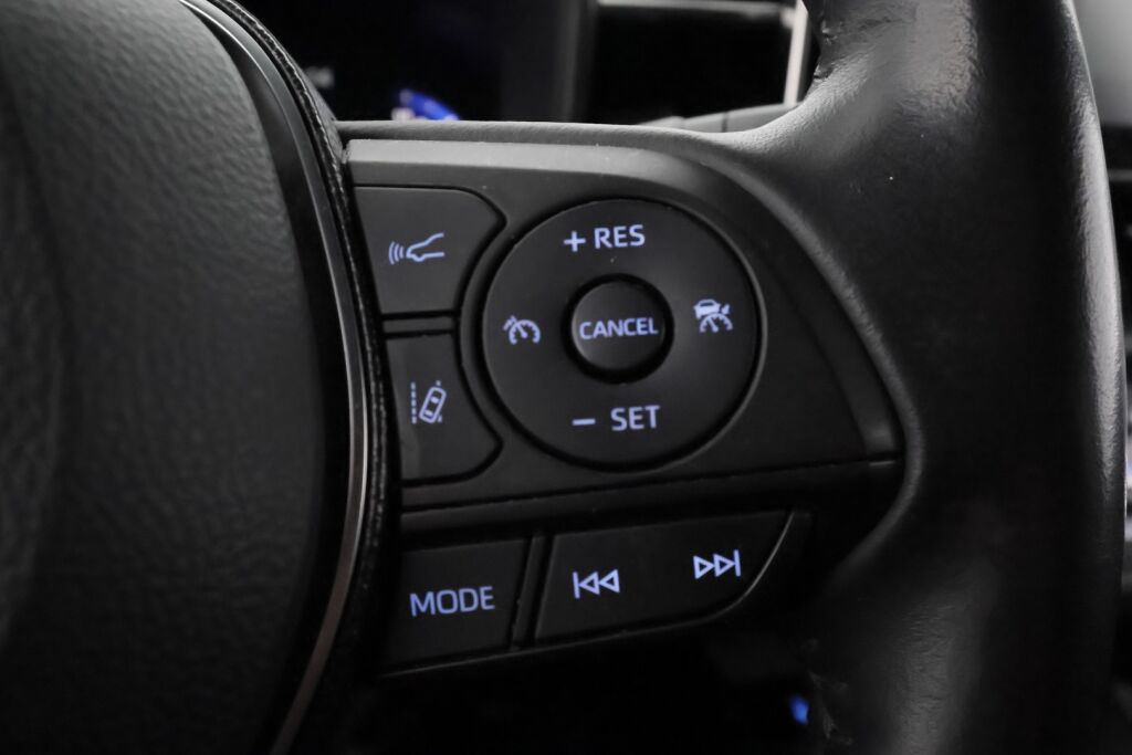 Toyota Corolla 2021 Valkoinen