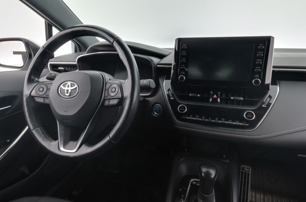 Toyota Corolla 2021 Valkoinen