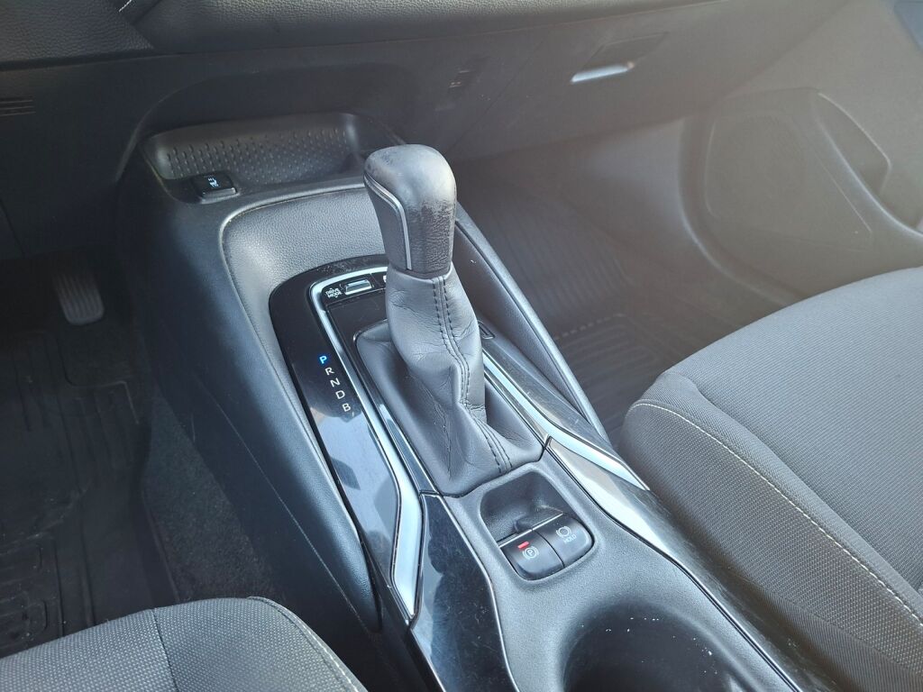 Toyota Corolla 2021 Valkoinen