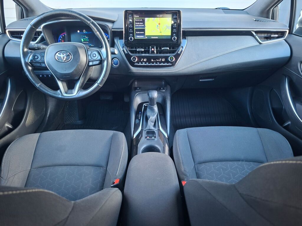 Toyota Corolla 2021 Valkoinen