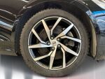 Volvo S60 2021 Musta