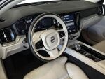 Volvo S60 2021 Musta