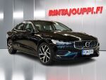 Volvo S60 2021 Musta
