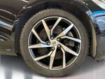 Volvo S60 2021 Musta