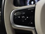 Volvo S60 2021 Musta