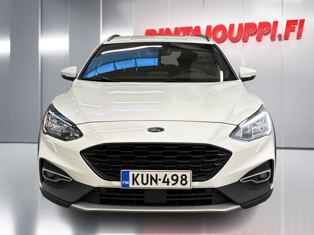 Ford Focus 2021 Valkoinen