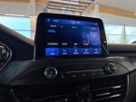 Ford Focus 2021 Valkoinen