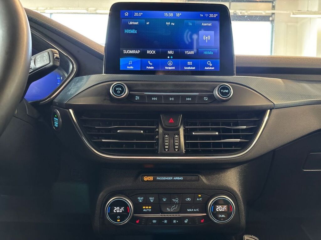 Ford Focus 2021 Valkoinen