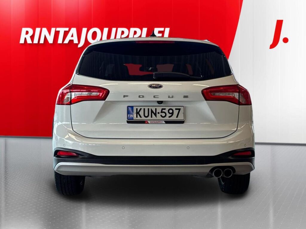 Ford Focus 2021 Valkoinen