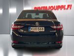 Skoda Superb 2016 Musta