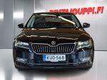 Skoda Superb 2016 Musta