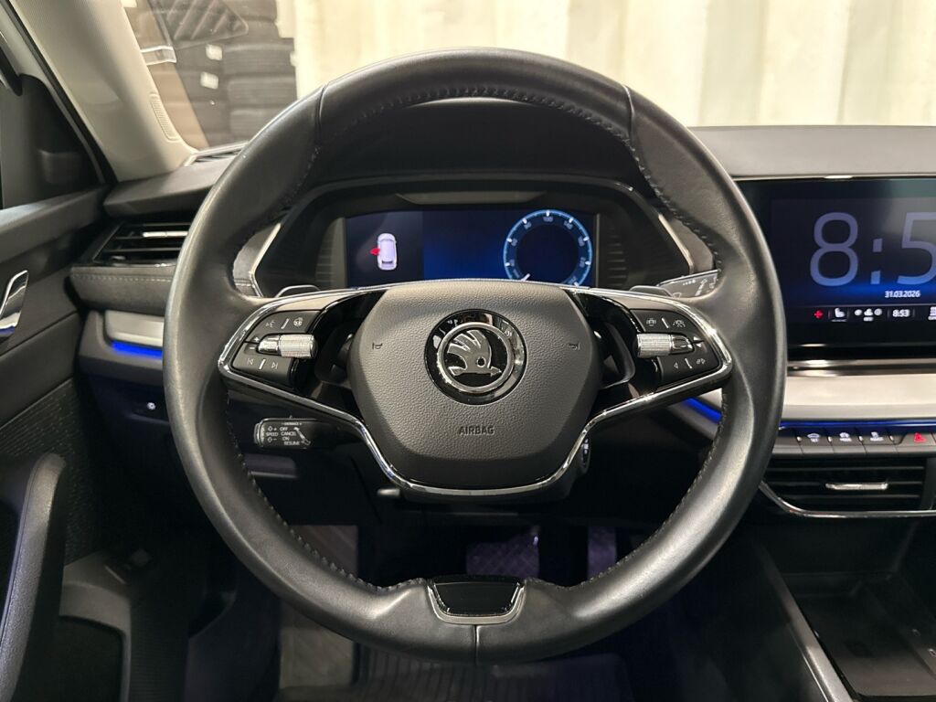 Skoda Octavia 2022 Valkoinen