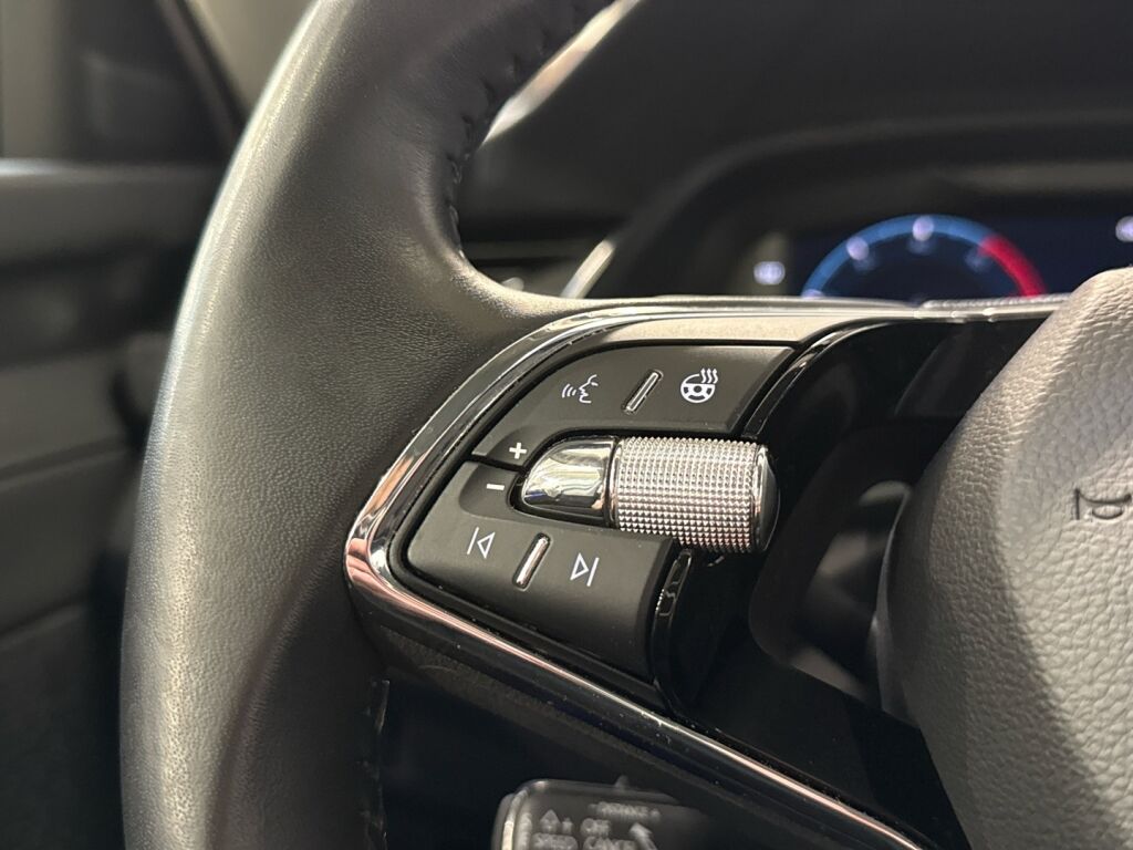 Skoda Octavia 2022 Valkoinen