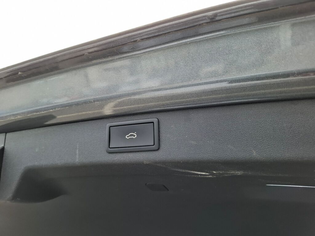 Skoda Enyaq 2022 Harmaa