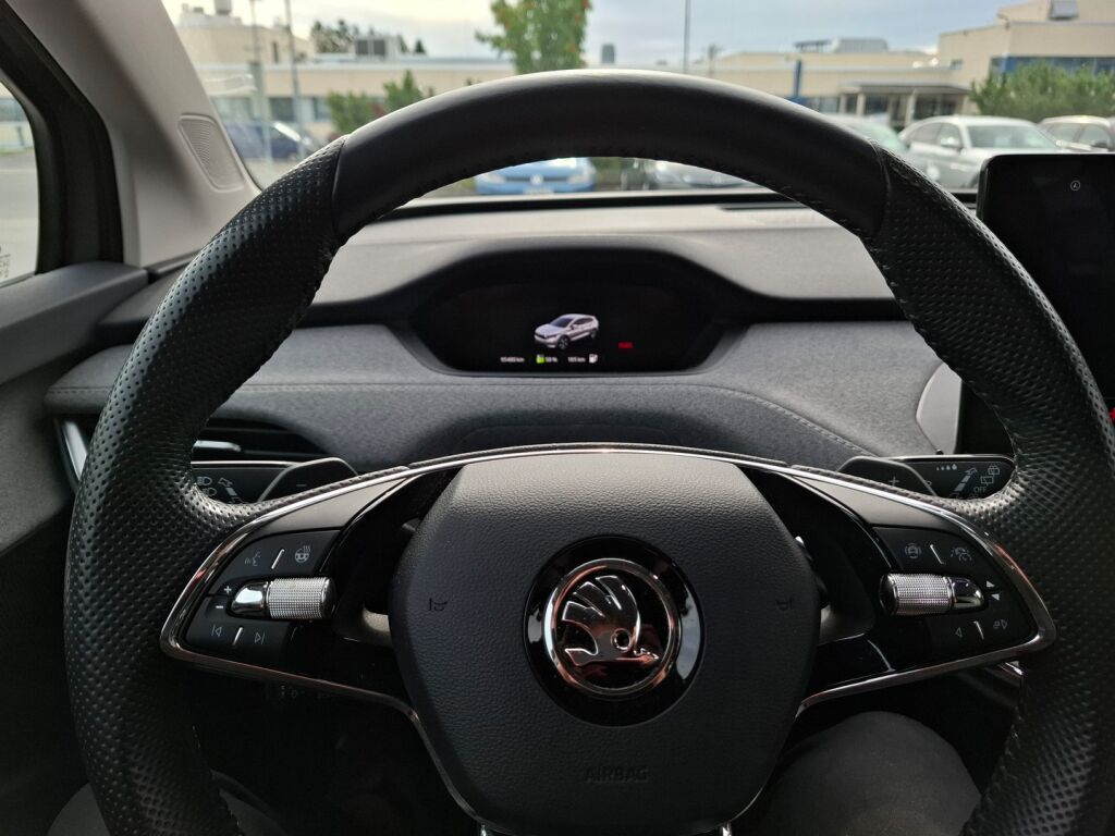 Skoda Enyaq 2022 Harmaa