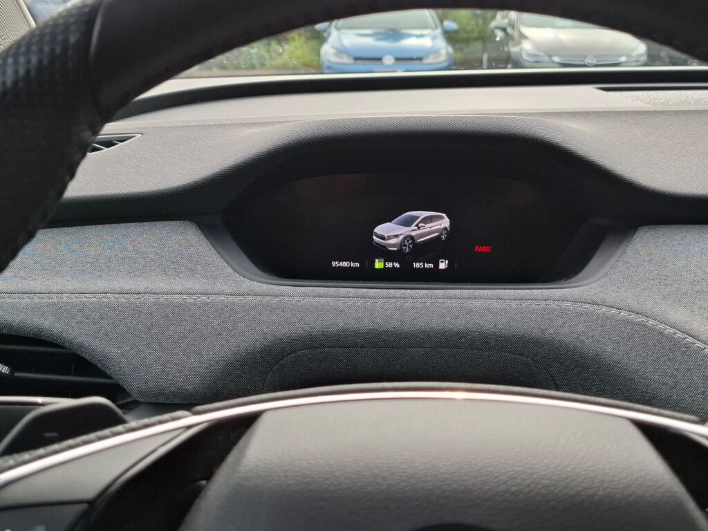 Skoda Enyaq 2022 Harmaa