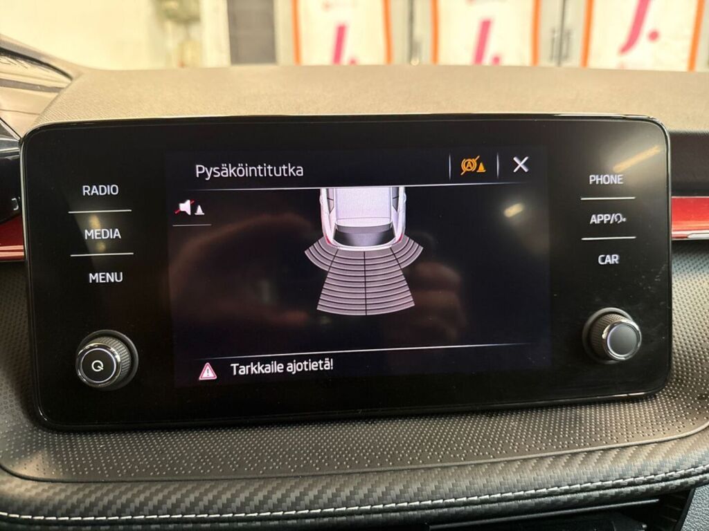 Skoda Fabia 2023 Valkoinen