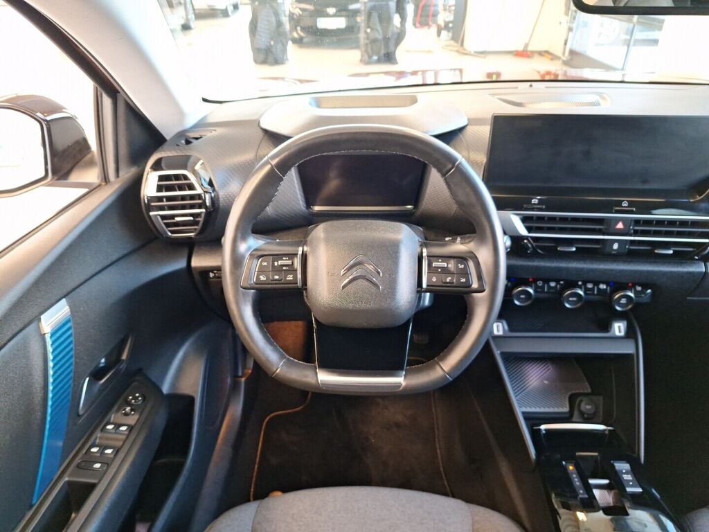 Citroen C4 2022 Punainen