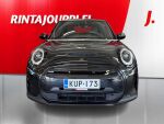 Mini Hatchback 2022 Musta