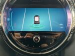 Mini Hatchback 2022 Musta