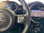 Mini Hatchback 2022 Musta