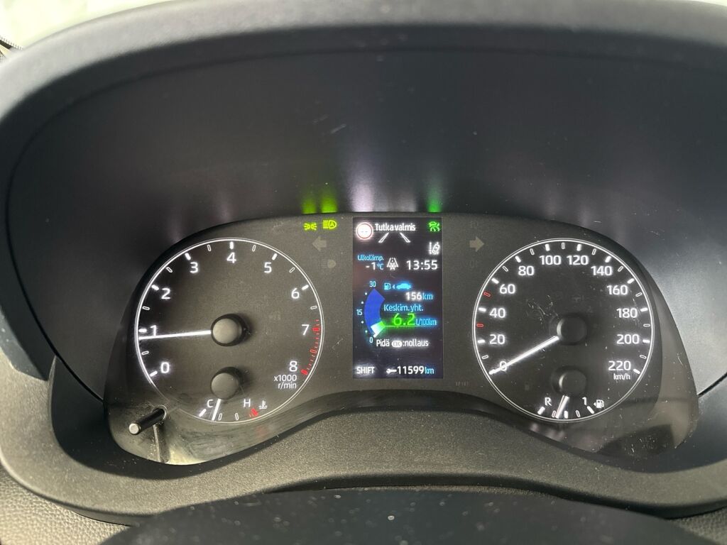 Toyota Yaris 2022 Valkoinen