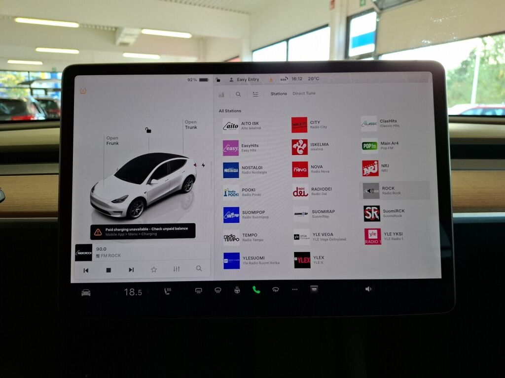 Tesla Model Y 2022 Valkoinen