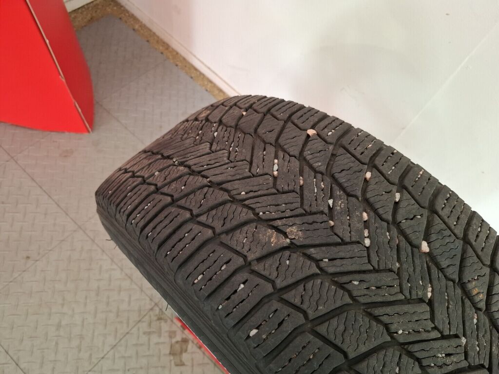 Tesla Model Y 2022 Valkoinen