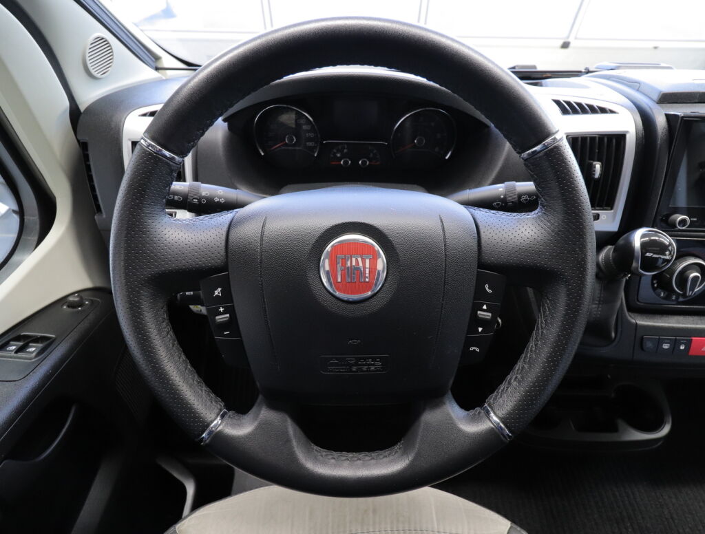 Sunlight T 68 2021 Valkoinen