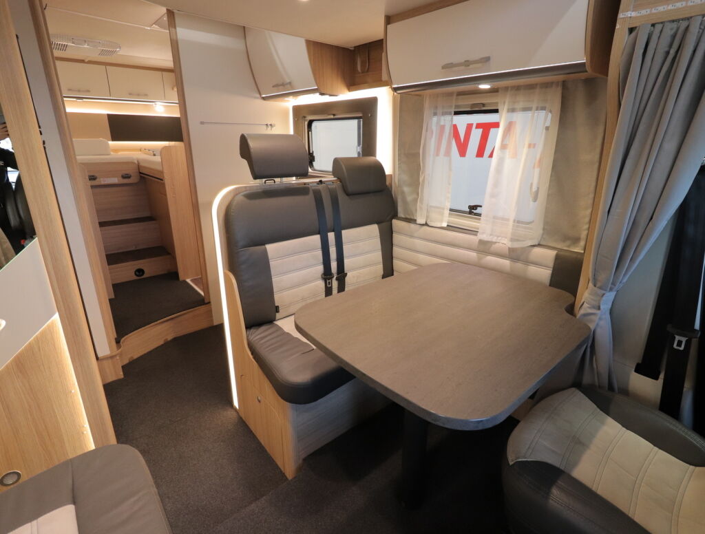 Sunlight T 68 2021 Valkoinen