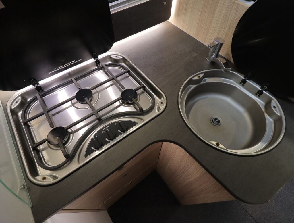 Sunlight T 68 2021 Valkoinen