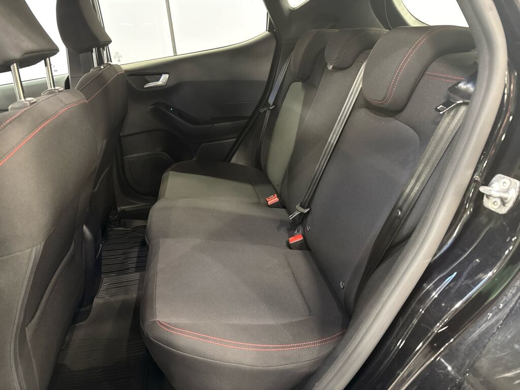 Ford Fiesta 2023 Musta