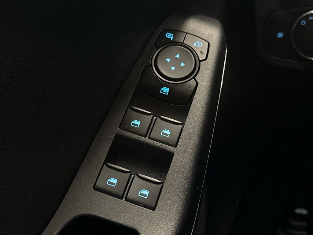 Ford Fiesta 2023 Musta