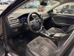 Skoda Superb 2022 Musta