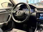 Skoda Superb 2022 Musta