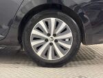 Skoda Superb 2022 Musta