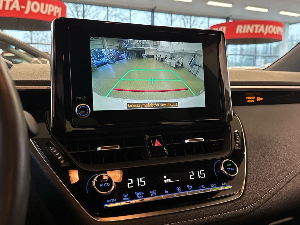 Toyota Corolla 2022 Valkoinen