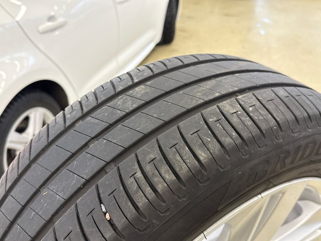 Toyota Corolla 2022 Valkoinen