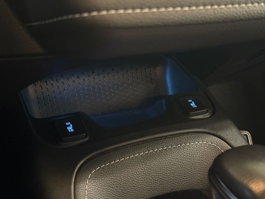 Toyota Corolla 2022 Valkoinen